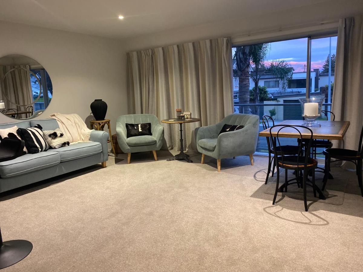 Modern Beach Apartment With Pool & Location Mount Maunganui Exterior foto
