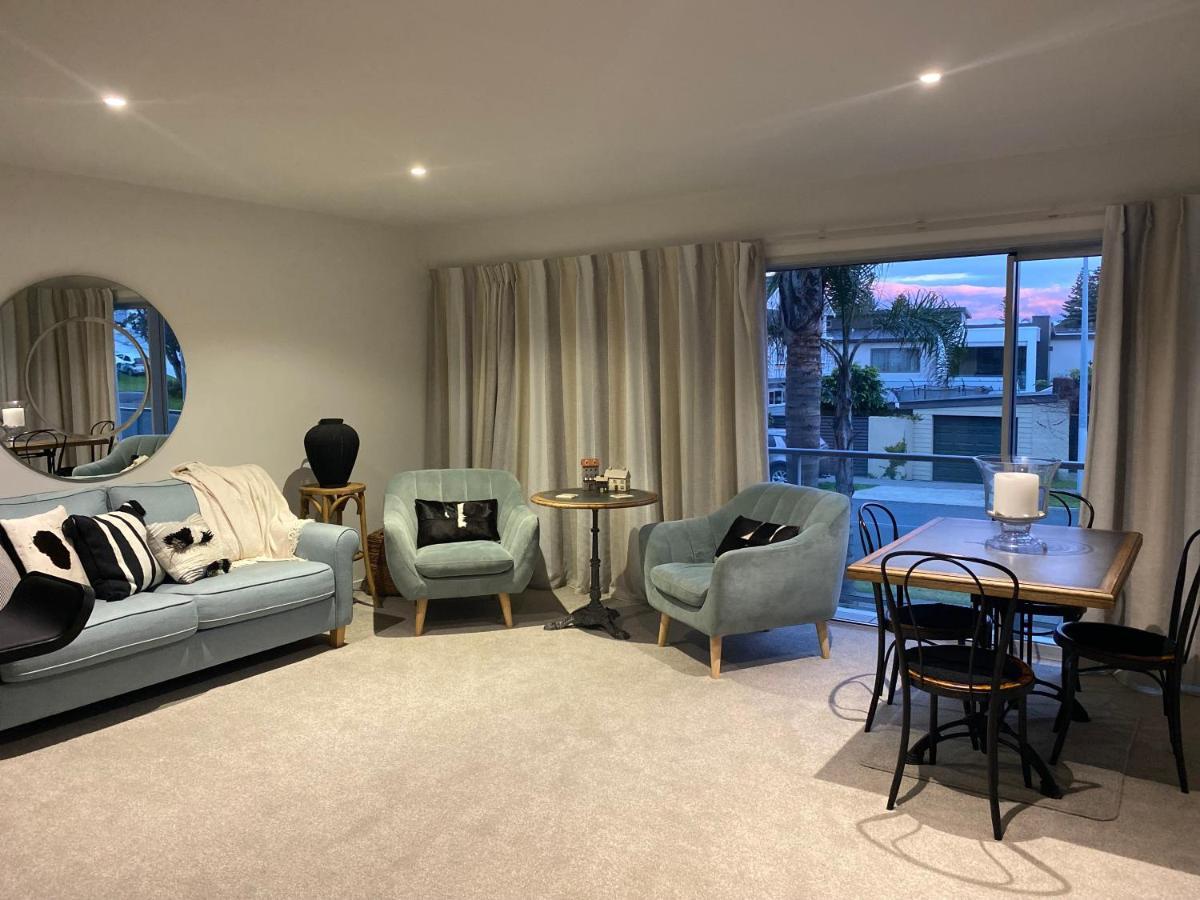Modern Beach Apartment With Pool & Location Mount Maunganui Exterior foto